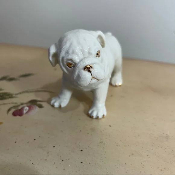 Lenox Ivory 24kt Gold Hand Painted Bulldog Figurine - Picture 2 of 9